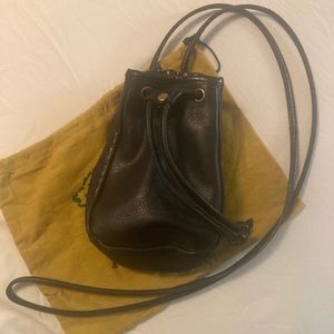 Vintage Il Bisonte crossbody purse. Beautiful Italian leather. EUC. Dust bag.